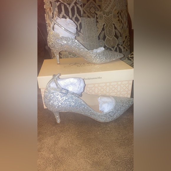 BADGLEY MISCHKA JAMILA KITTEN HEELS 👠 size 9 new - Picture 7 of 12